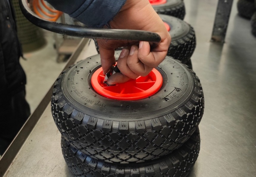 Produzione e vendita online di ruote per carrelli