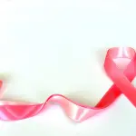 Tumore al seno: il 27,4% non rientra al lavoro o lo perde